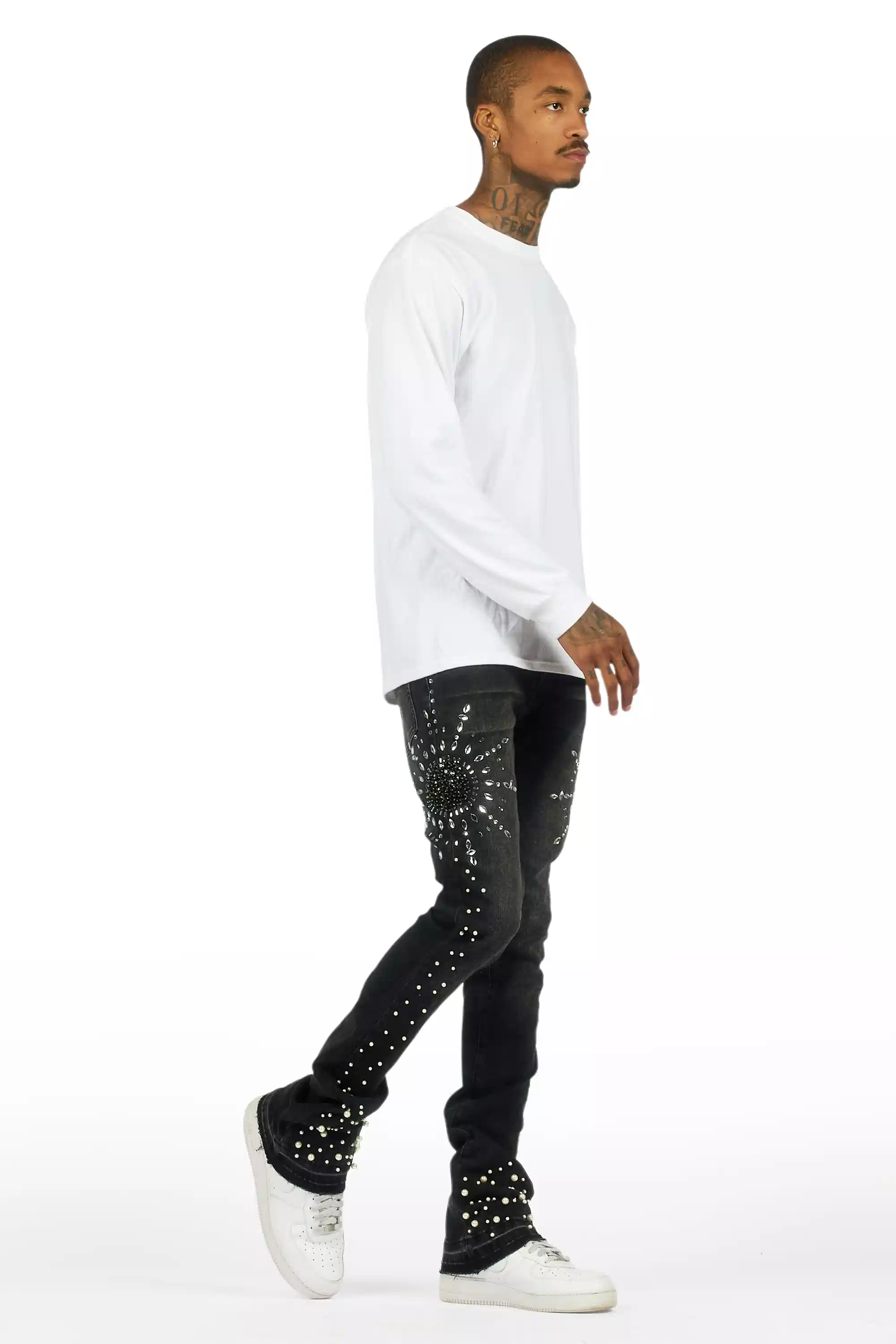 10072-tryst-dark-grey-rhinestone-stacked-flare-jean-4.webp Tryst Dark Grey Rhinestone Stacked Flare Jean