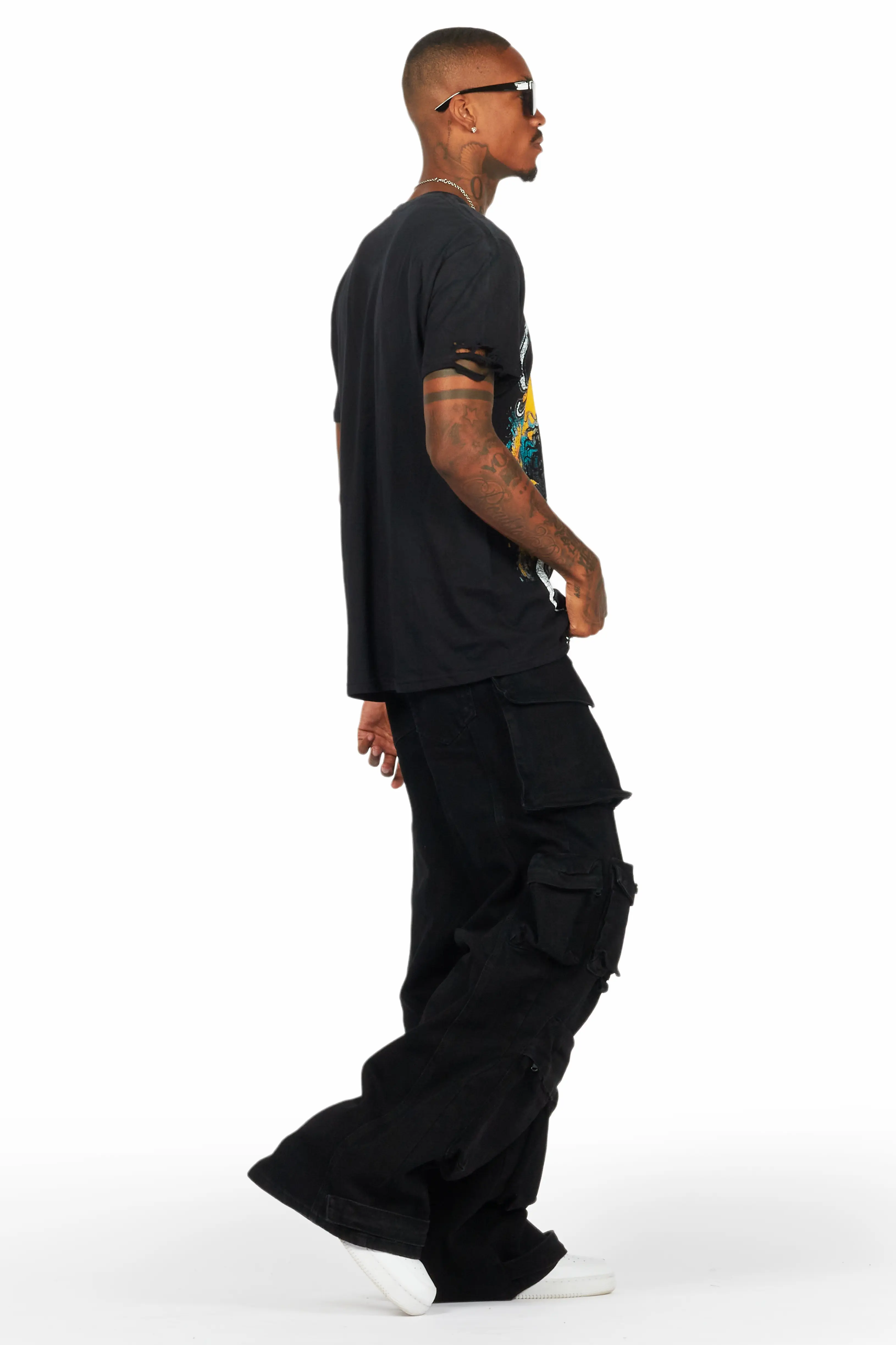 12658-mahesh-black-baggy-cargo-jean-5.webp Mahesh Black Baggy Cargo Jean