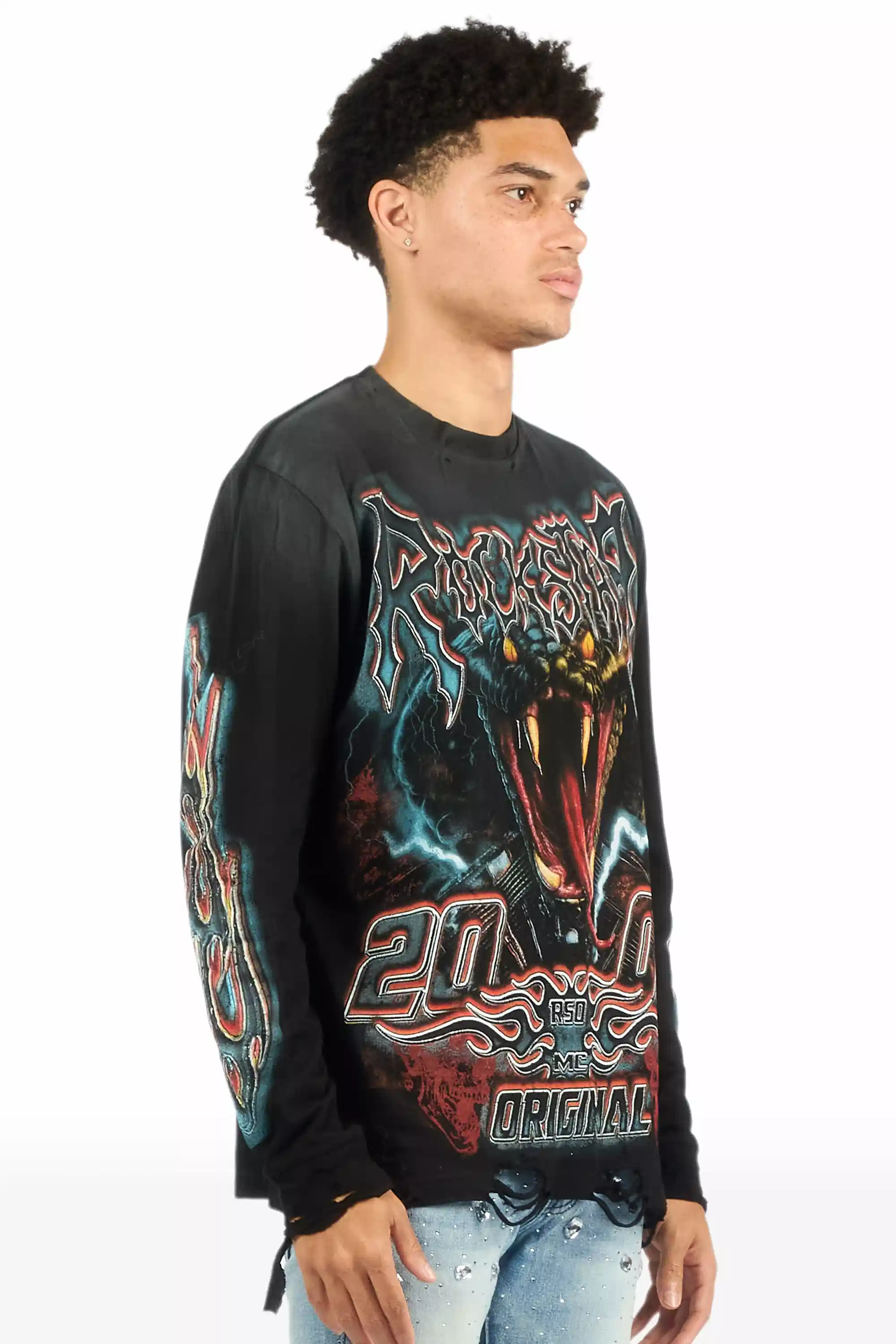12774-rhylo-black-multi-long-sleeve-distressed-graphic-t-shirt-3.webp Rhylo Black/Multi Long Sleeve Distressed Graphic T-Shirt
