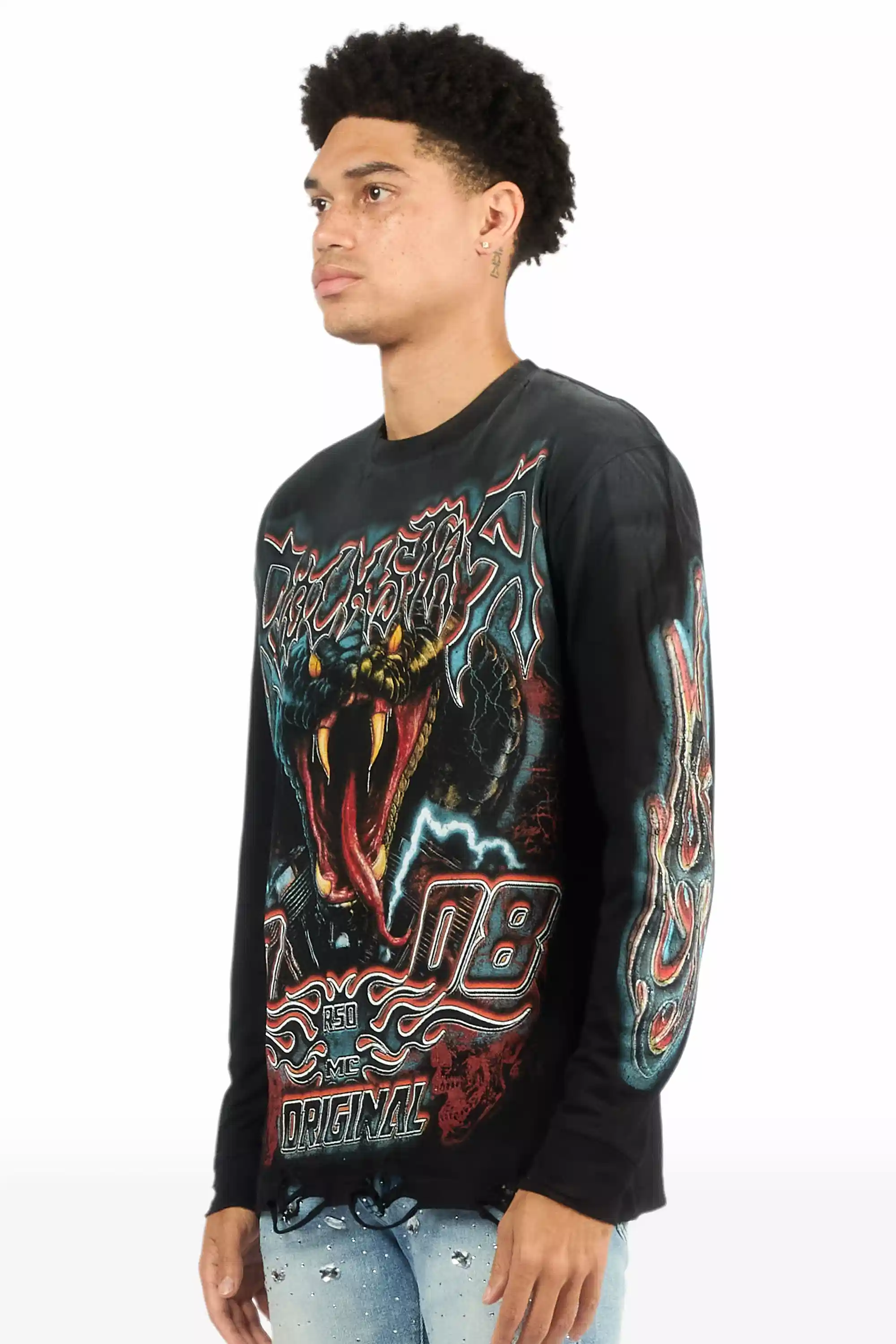 12774-rhylo-black-multi-long-sleeve-distressed-graphic-t-shirt-5.webp Rhylo Black/Multi Long Sleeve Distressed Graphic T-Shirt