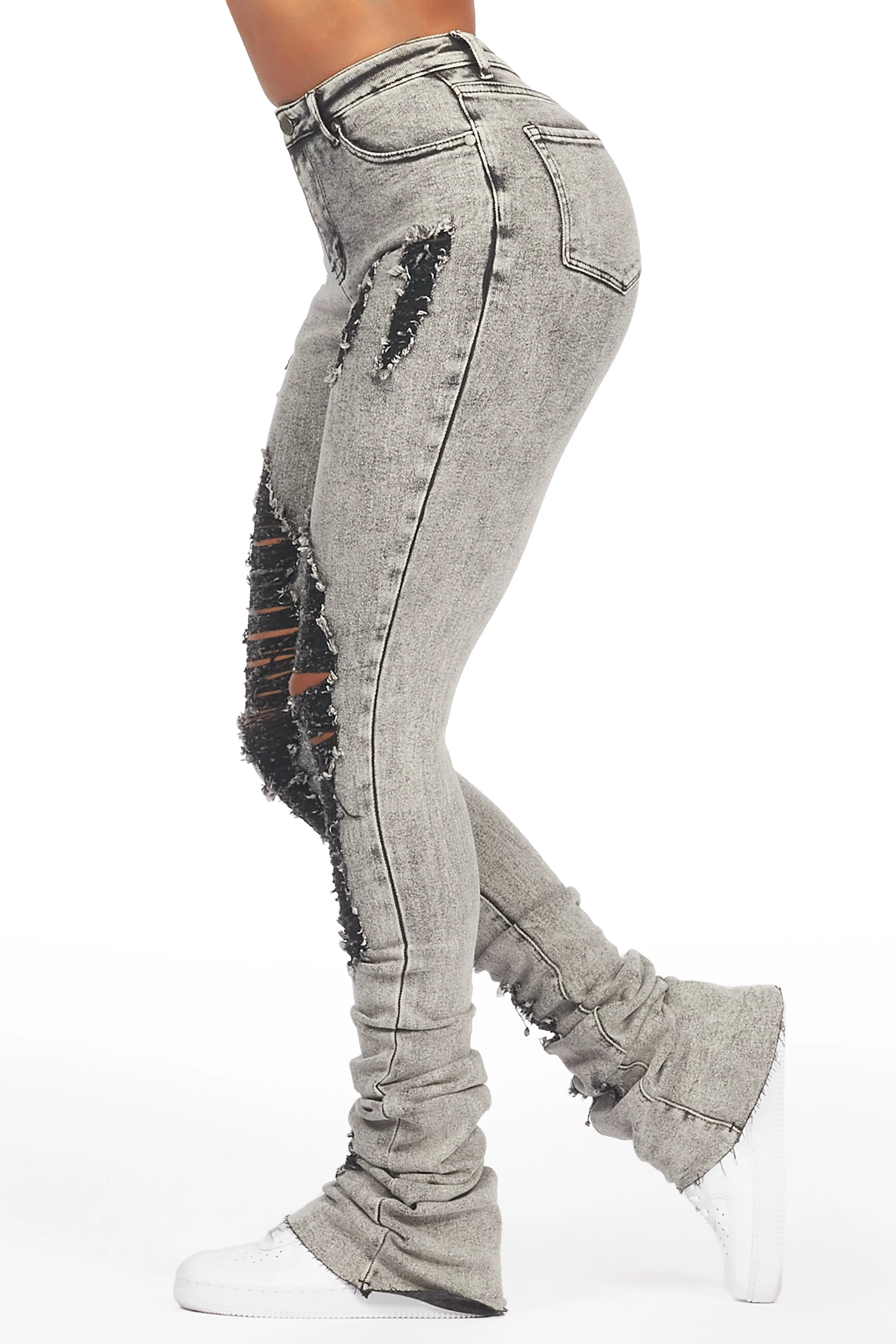 22795-got-a-crush-grey-wash-distressed-super-stacked-jean-3.webp Got A Crush Grey Wash Distressed Super Stacked Jean