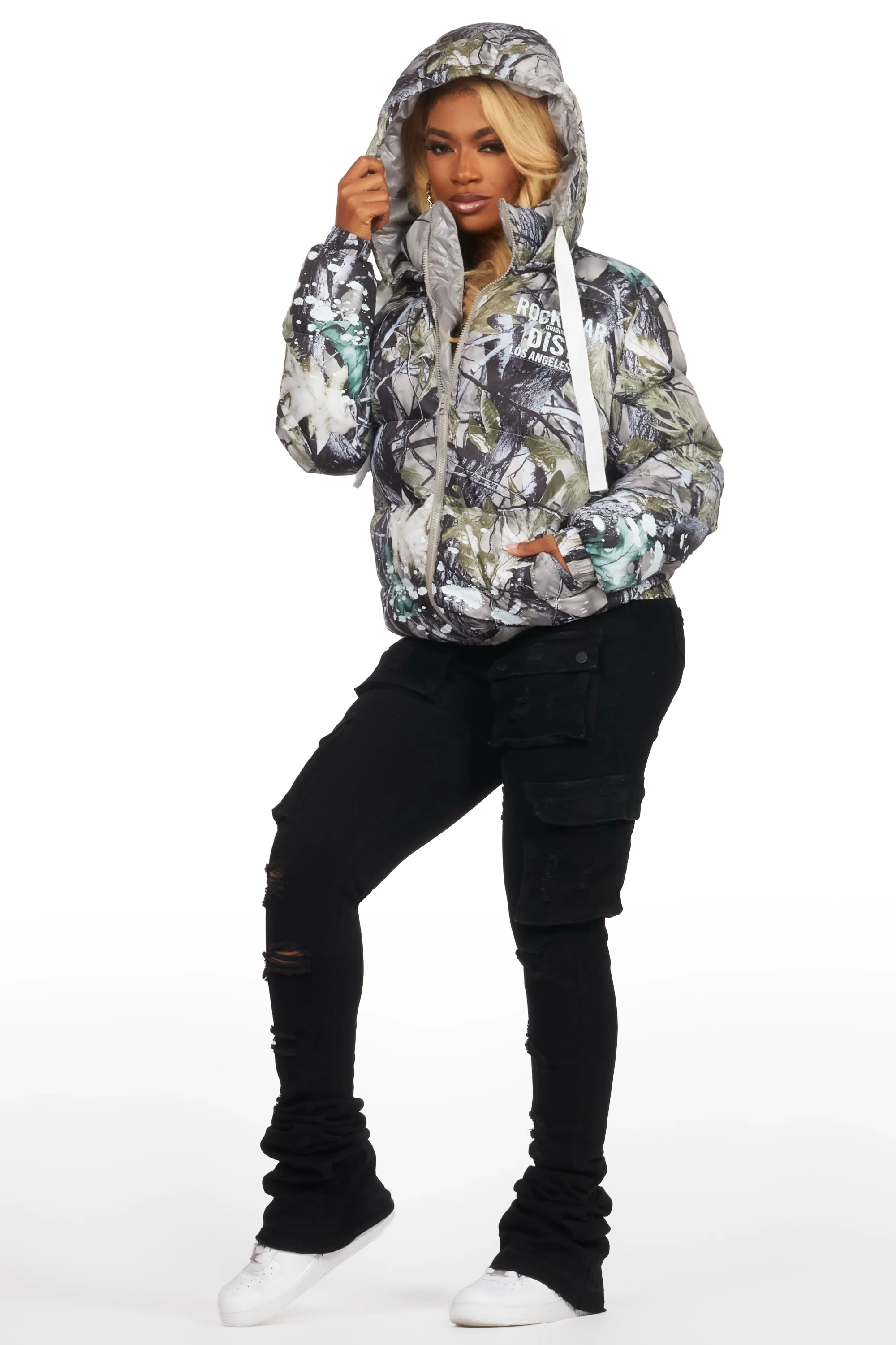 23169-art-dist-2-0-tree-camo-puffer-jacket-9.webp Art Dist. 2.0 Tree Camo Puffer Jacket