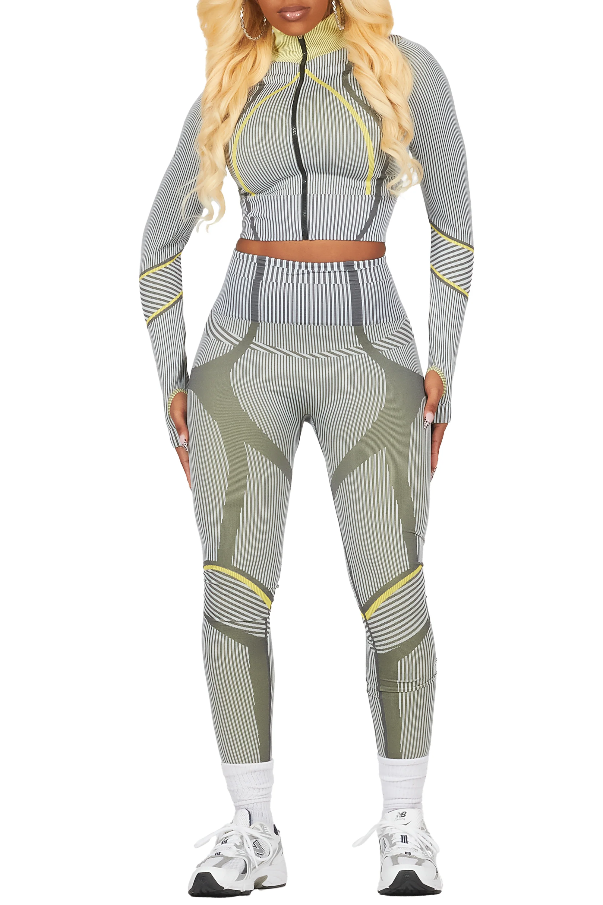 23997-derriana-charcoal-active-set-6.webp Derriana Charcoal Active Set