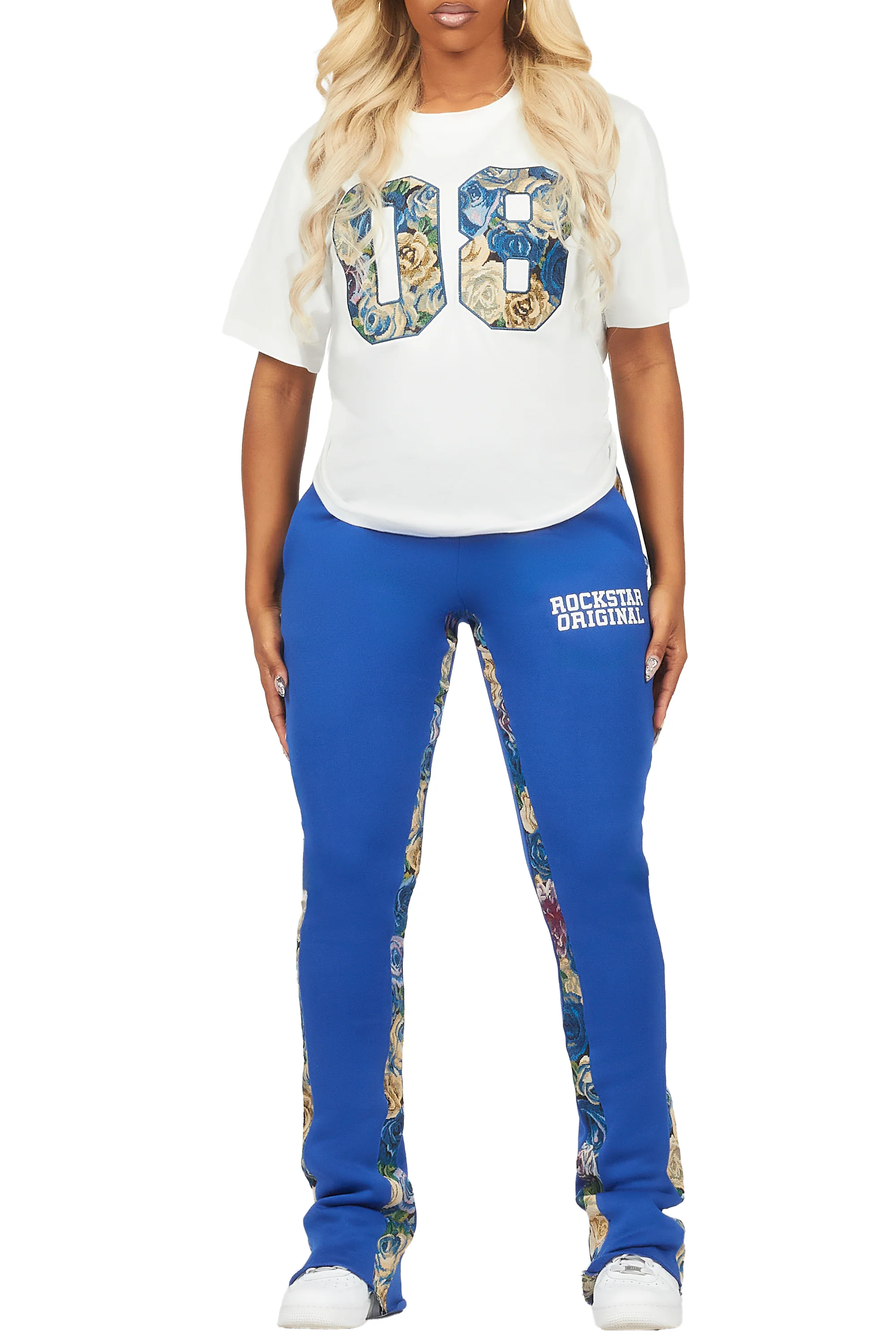 24235-linnea-white-royal-blue-t-shirt-tapestry-trackset-6.webp Linnea White/Royal Blue T-Shirt Tapestry Trackset
