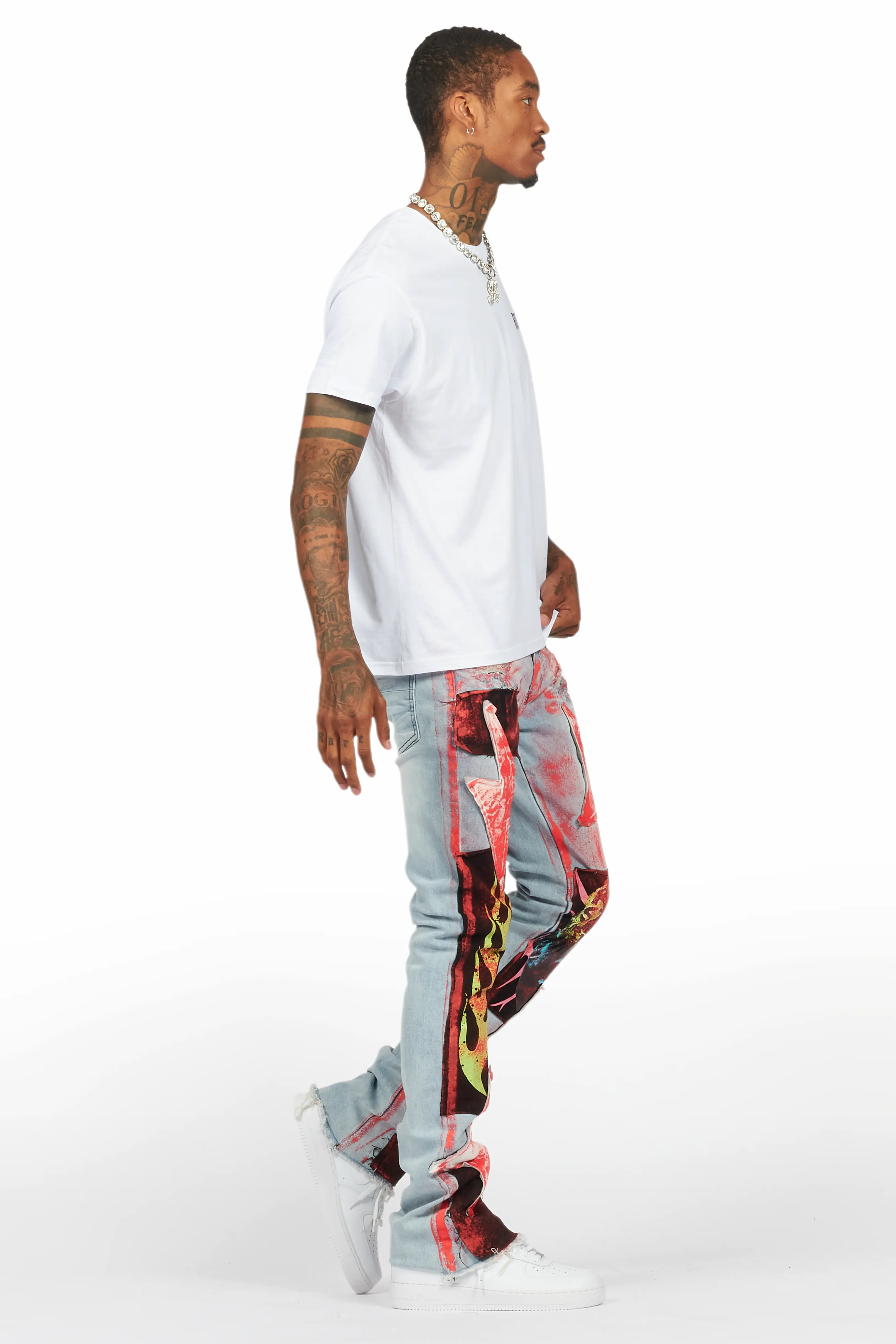 8584-sana-white-black-graphic-t-shirt-11.webp Sana White/Black Graphic T-Shirt