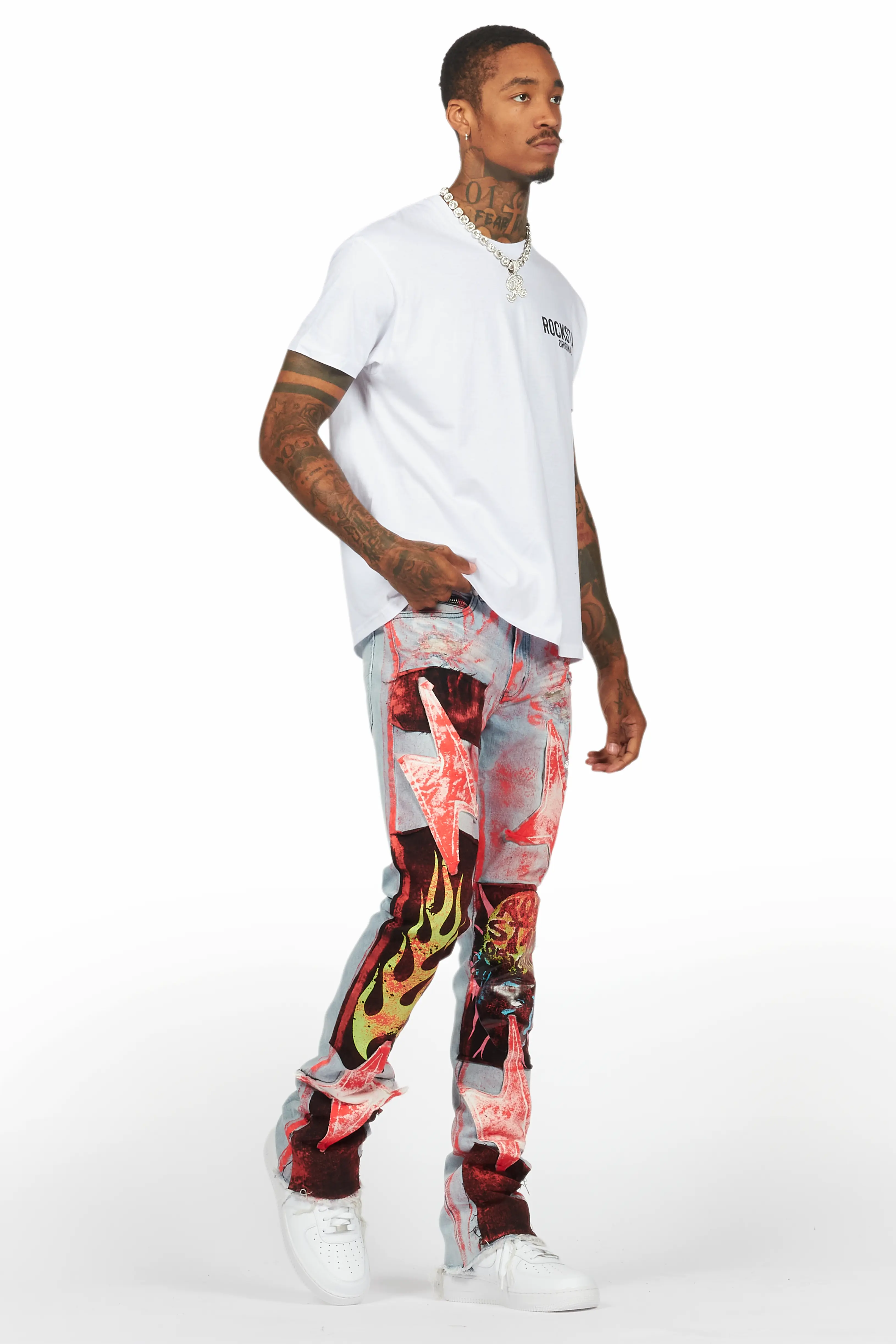 8584-sana-white-black-graphic-t-shirt-14.webp Sana White/Black Graphic T-Shirt