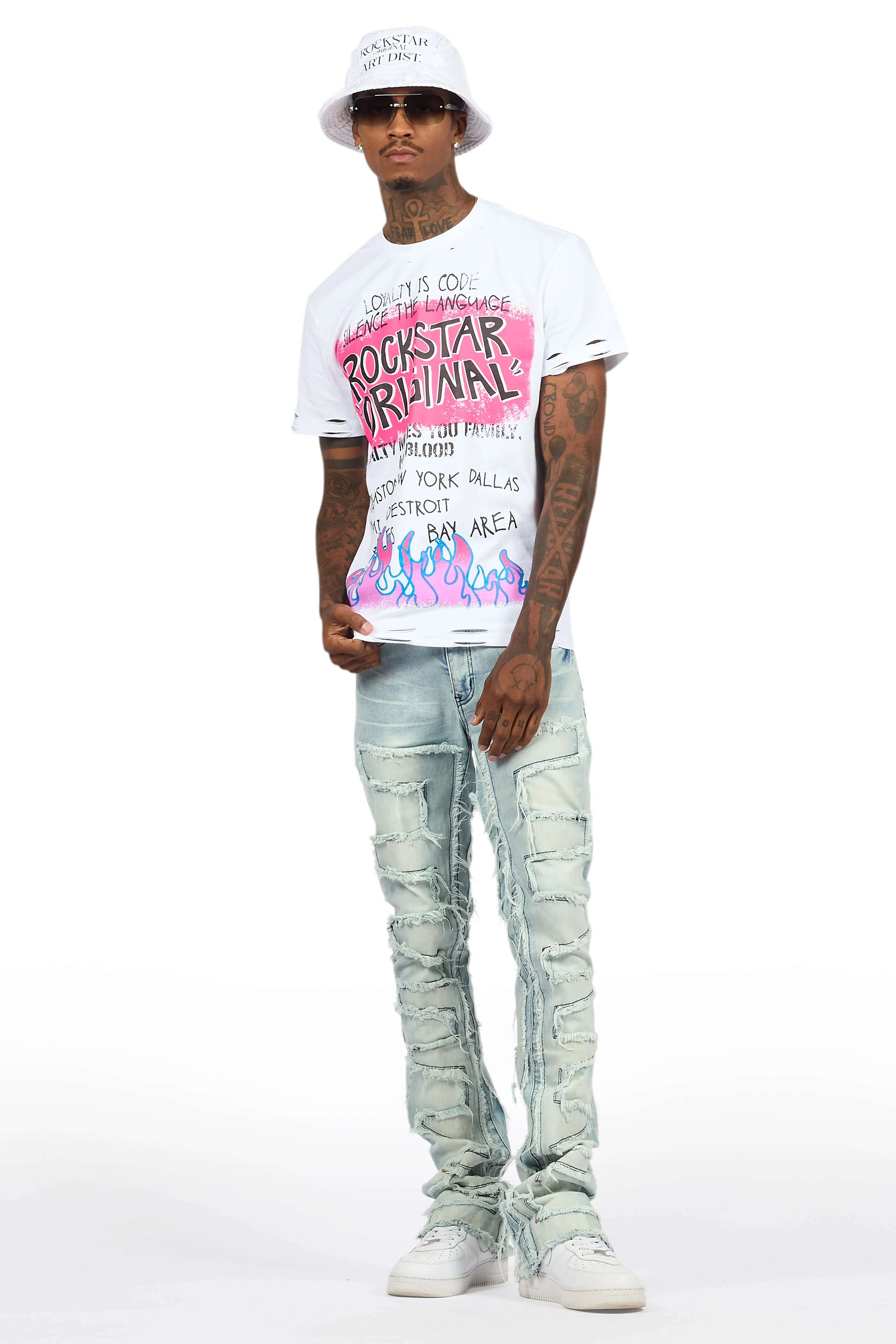 Beno White T-Shirt & Shake Blue Stacked Flare Jean Bundle